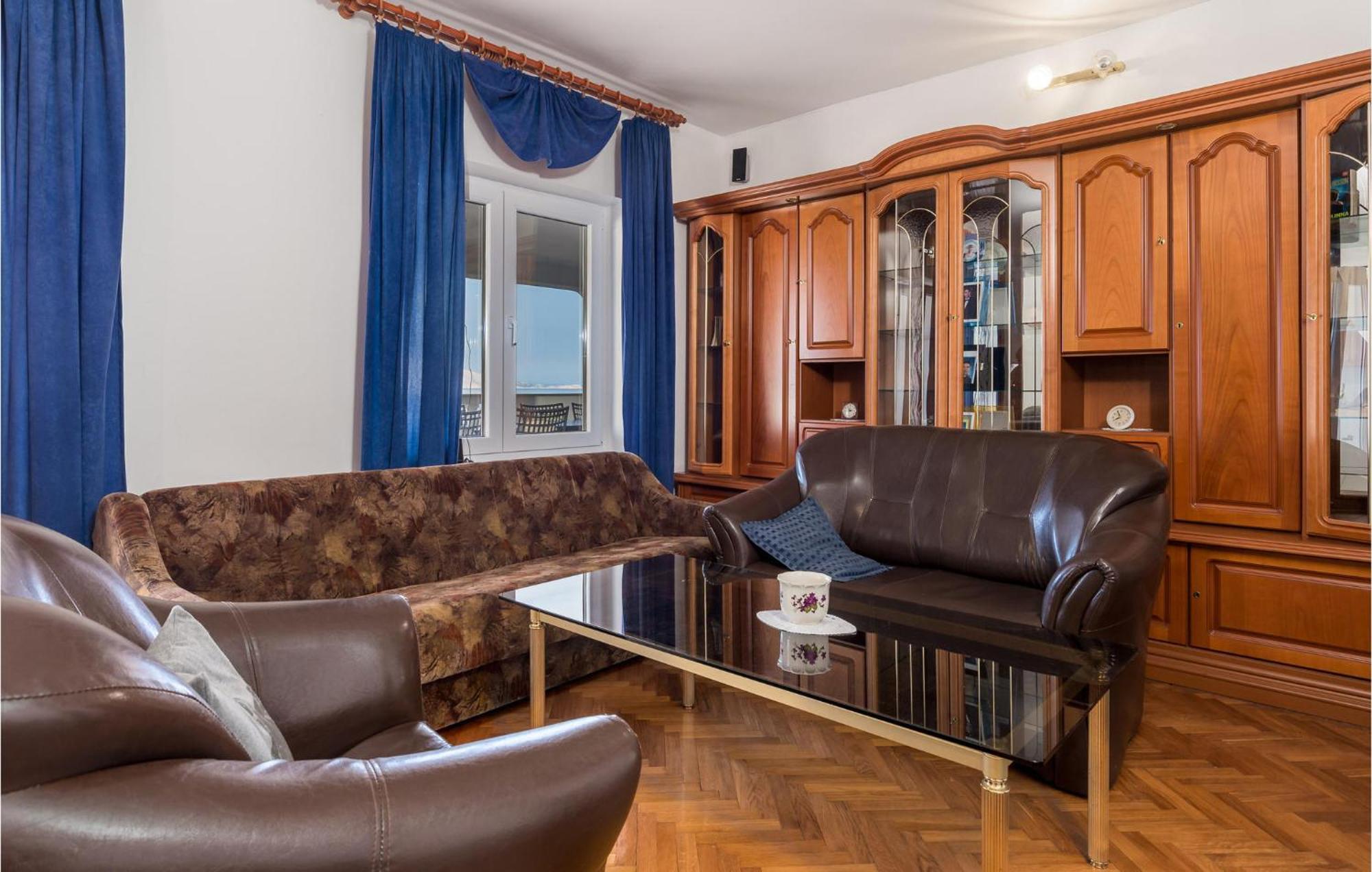 Nice Apartment In Sv,Juraj With Kitchen Свети-Юрай Экстерьер фото