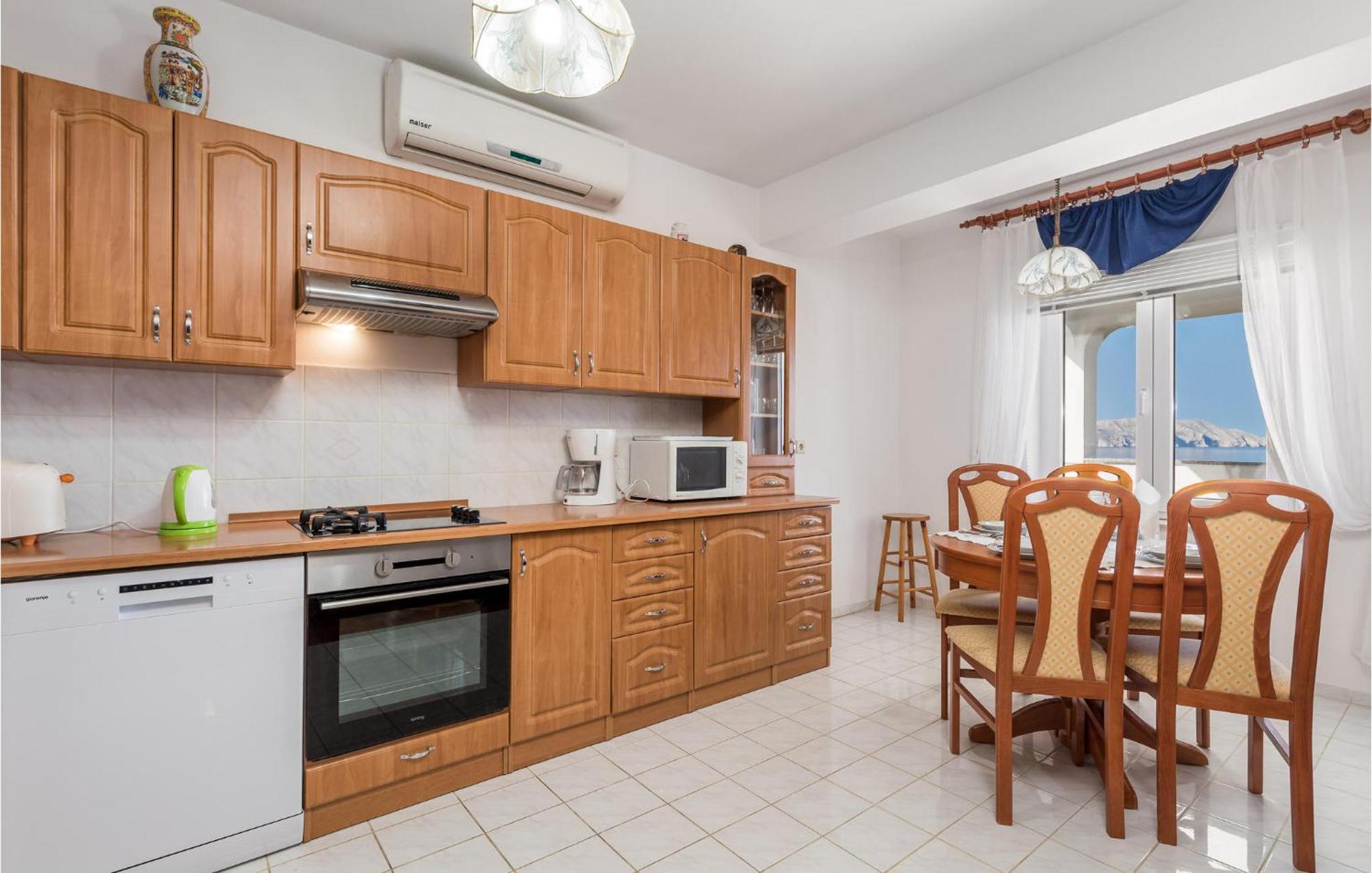 Nice Apartment In Sv,Juraj With Kitchen Свети-Юрай Экстерьер фото